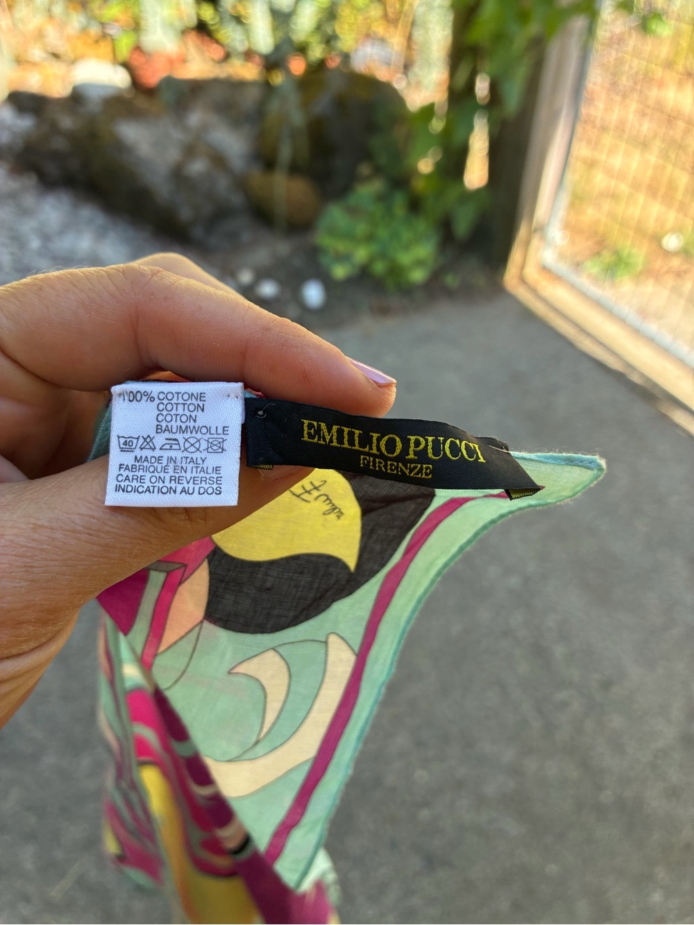 Stunning Emilio Pucci Multicolor Cotton Scarf - Picture 9 of 9